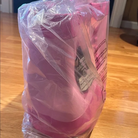 NWT Power Pink Yeti Camino 35 - Picture 6 of 7